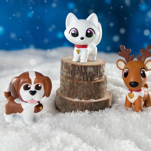 Other - New elf pet toy set figures